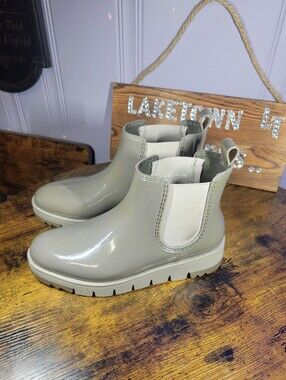 Cougar Grey Chelsea Rain Boots - Lightweight Slip-On